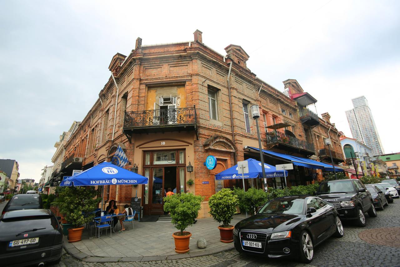 Lilus Hostel Batumi Kültér fotó